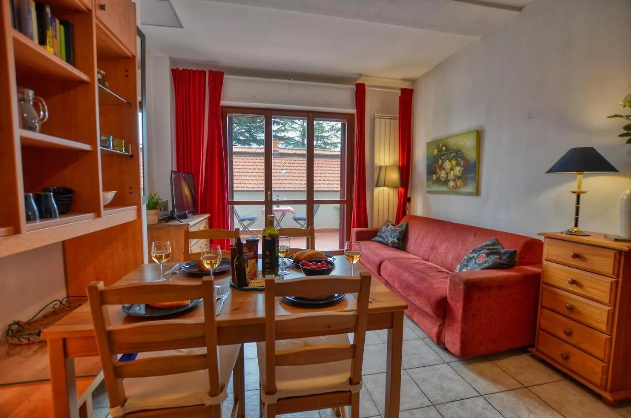 Ferienwohnung Cipresso 20 - 21 am Wasser Acquaseria Italien