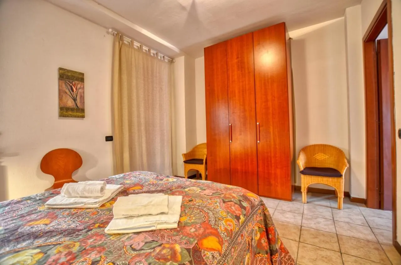 Ferienwohnung Cipresso 20 - 21 am Wasser Acquaseria Apartment